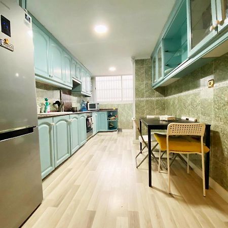 Valencia Guest Rooms Near The Beach In Shared Apartment Esterno foto
